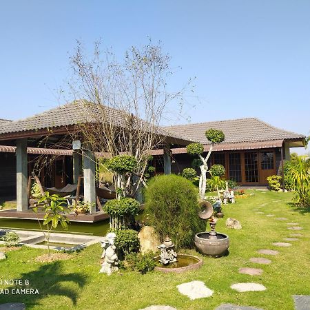 Angels Chambres D'Hotes Rong Sak Exterior photo