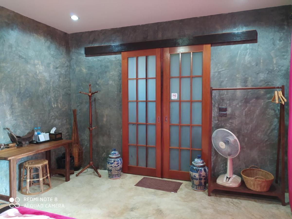 Angels Chambres D'Hotes Rong Sak Exterior photo