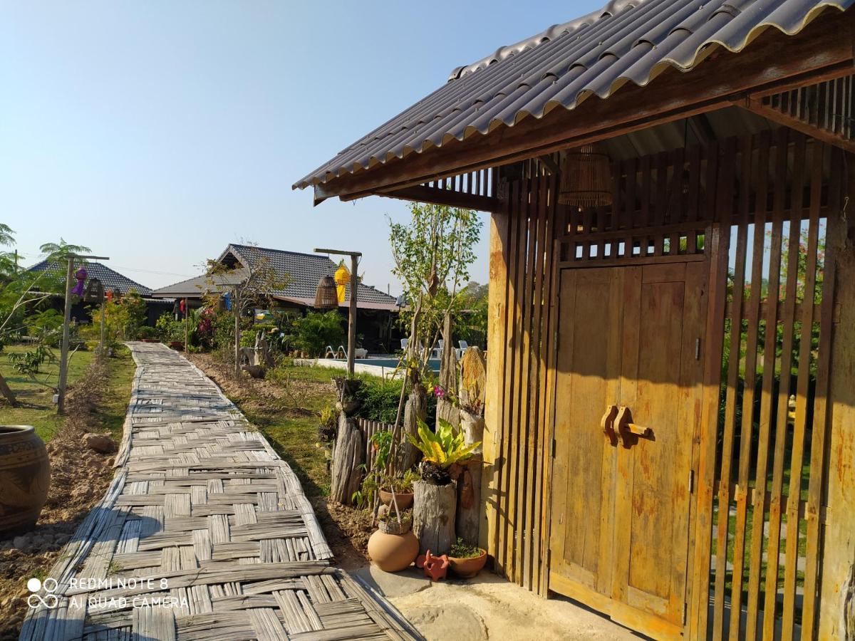 Angels Chambres D'Hotes Rong Sak Exterior photo